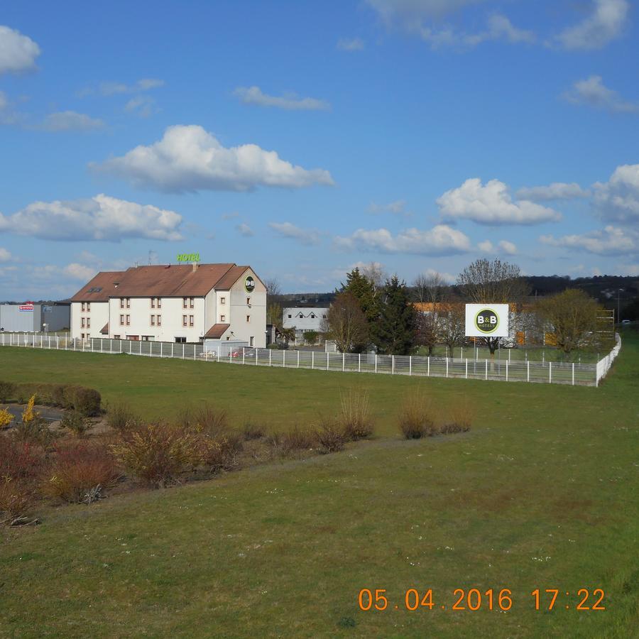 B&B Hotel Chatellerault Bagian luar foto